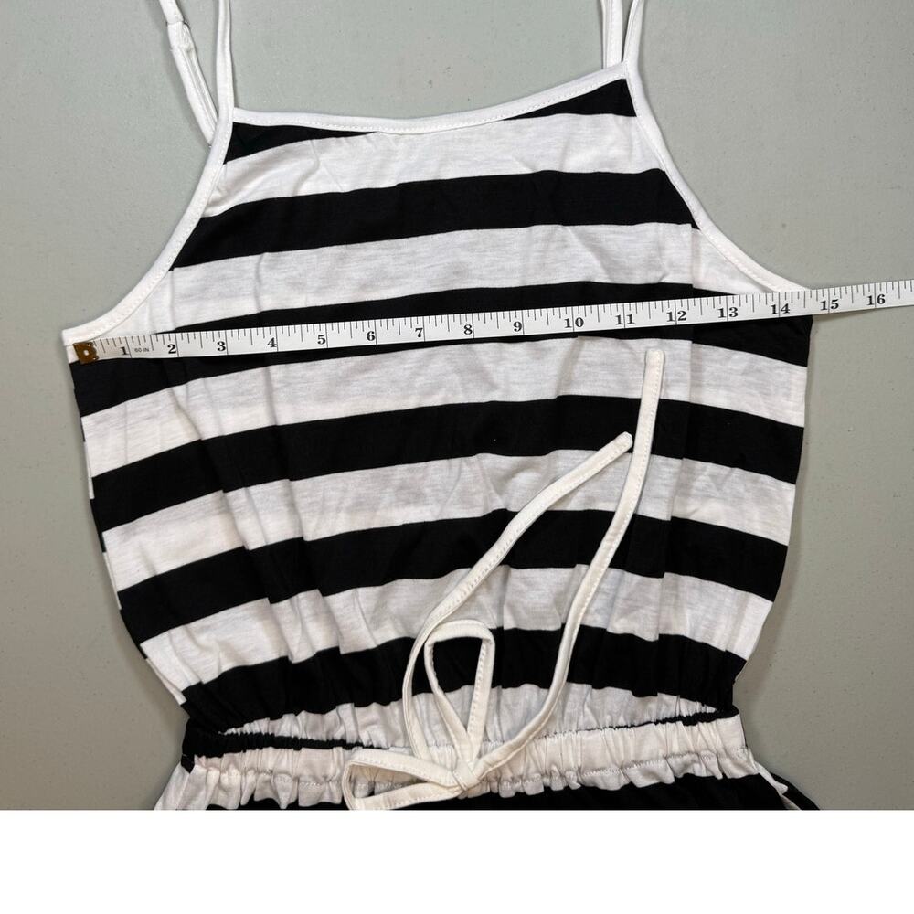 NWT Cupshe Black White Stripe Romper Cover Up Sleeveless Size Small - Picture 3 of 7